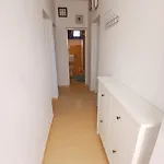 Apartman Karlo *