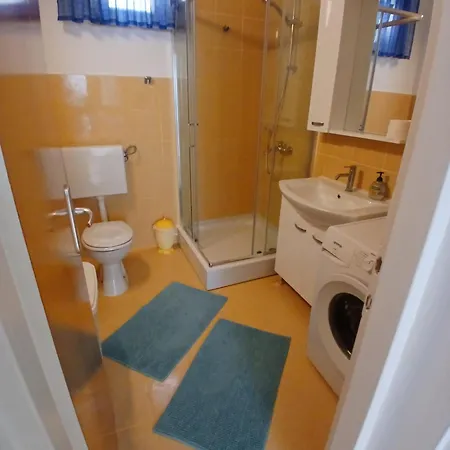 公寓 Karlo 卢卡瓦克