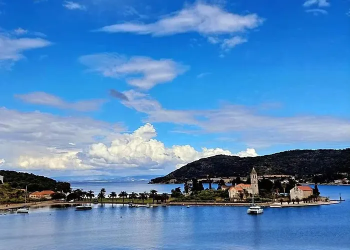 Karlo Rukavac (Vis)