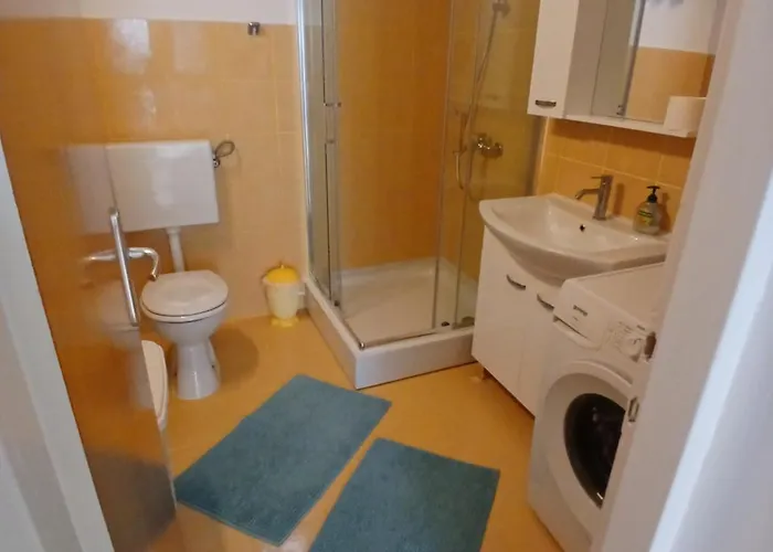 Apartment Karlo Rukavac (Vis)